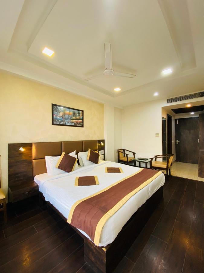 Hotel Ss Grandeur Λάκναου Εξωτερικό φωτογραφία